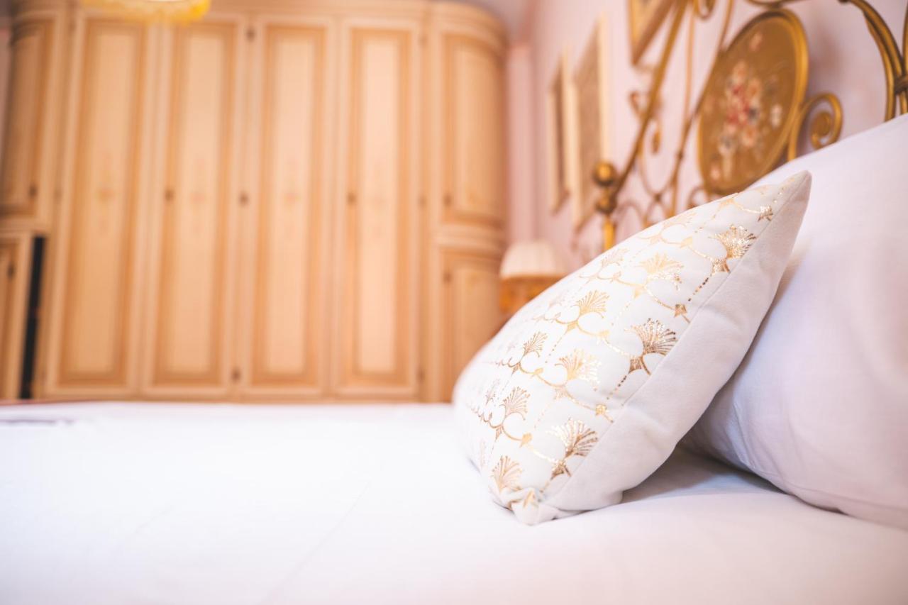 Casa Tonina Bed & Breakfast Carloforte  Bagian luar foto
