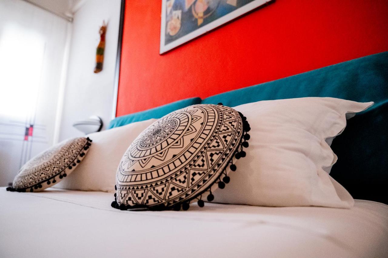 Casa Tonina Bed & Breakfast Carloforte  Bagian luar foto