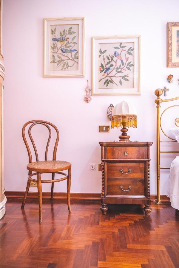 Casa Tonina Bed & Breakfast Carloforte  Bagian luar foto