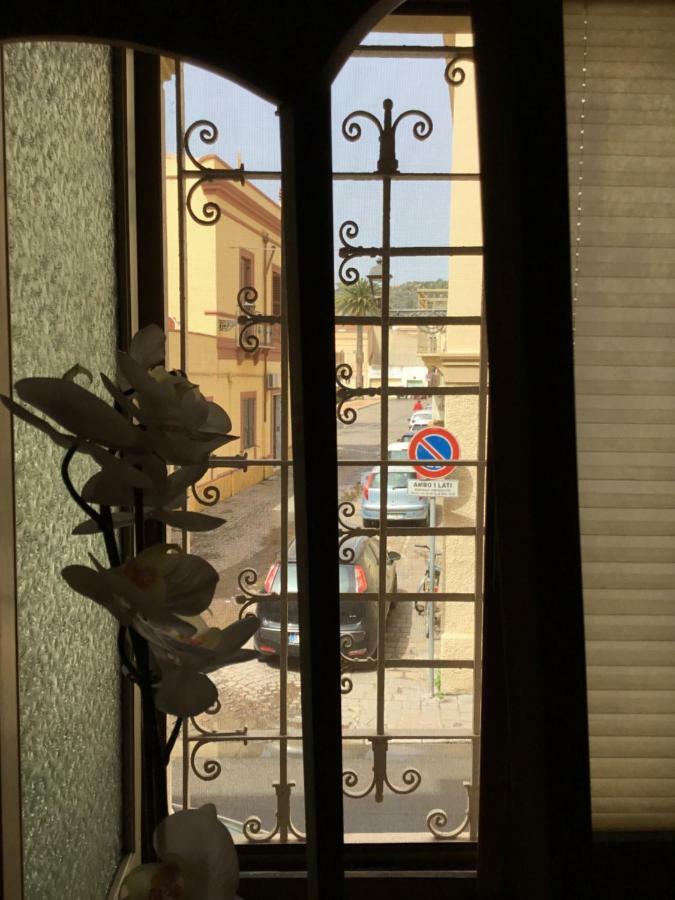 Casa Tonina Bed & Breakfast Carloforte  Bagian luar foto